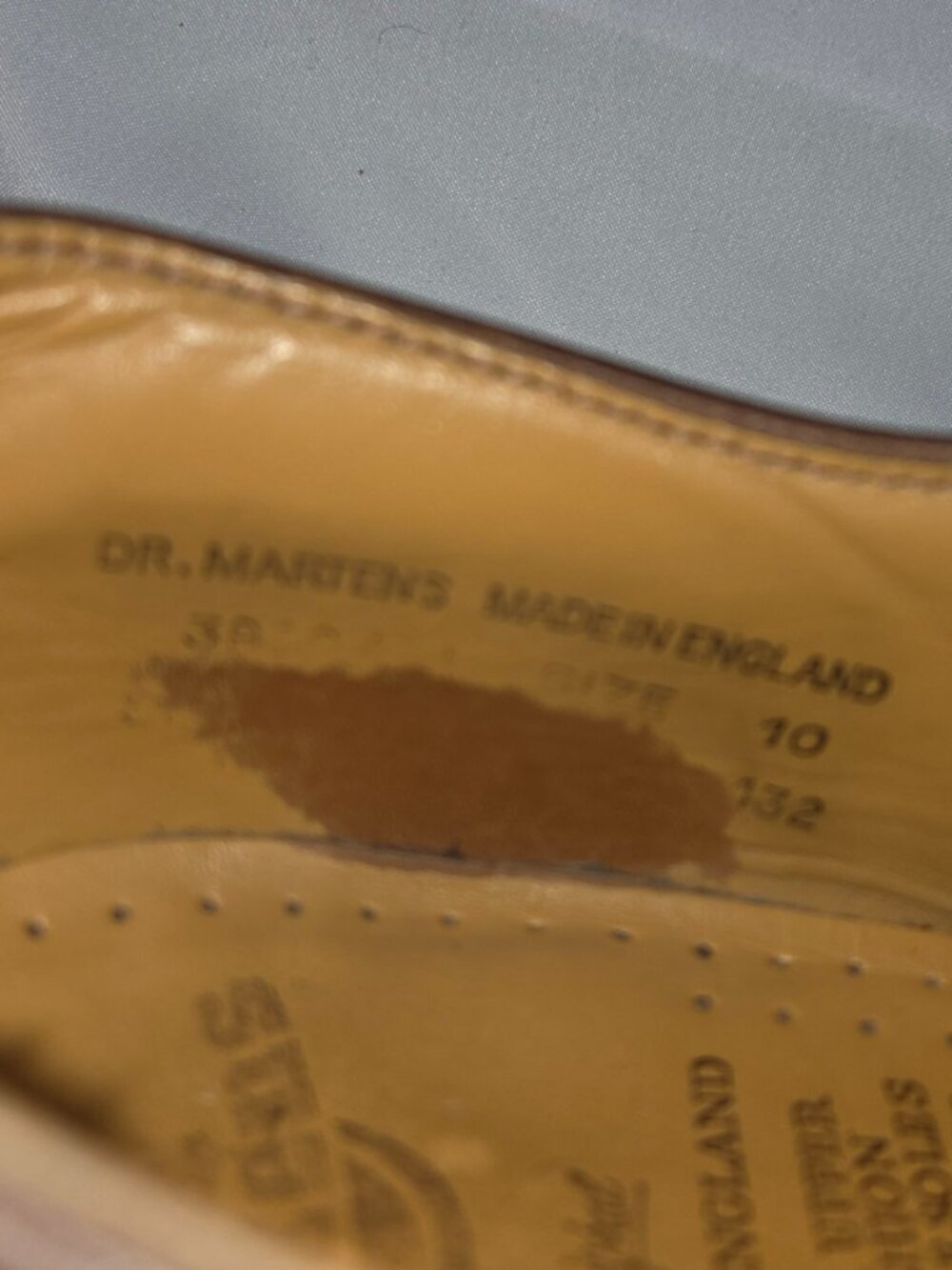 Vintage Dr. Martens 3989 Made in England Leather Wingtip Oxfords - UK 10 / US 11 - Picture 7 of 10